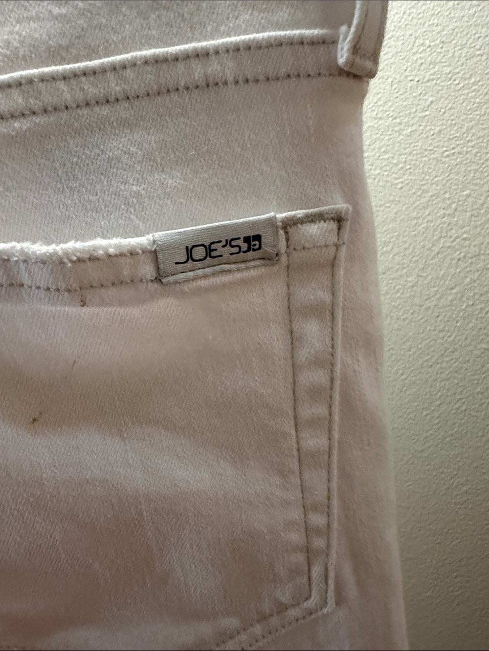 Joe's Jeans White Distressed Wide-Leg Jeans size 28 like new - Picture 4 of 10